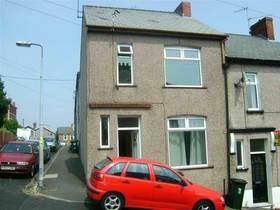 2 Bedroom End of Ter...