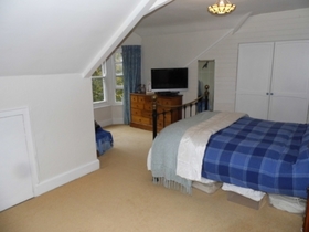 5&nbsp;Bedroom&nbsp;Semi-Detac...