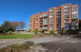 3 Bedroom Flat