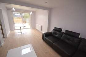 1 Bedroom House Shar...