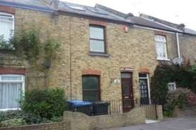 3 bedroom Terraced to rent