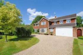 5 bedroom Detached for sale