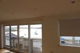 4 Bedroom End of Ter...