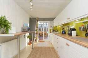 4 Bedroom Semi-Detac...