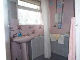 1 Bedroom Bungalow