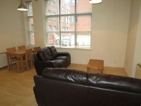 2 Bedroom Apartment