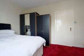 2 Bedroom Flat