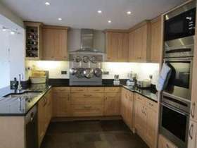 4 Bedroom Semi-Detac...