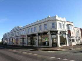 4 Bedroom Maisonette