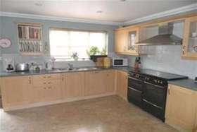 5 Bedroom Property