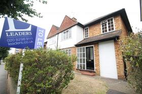 2 Bedroom Maisonette