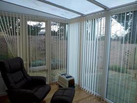 2 Bedroom End of Ter...