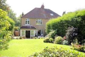 3 Bedroom Semi-Detac...