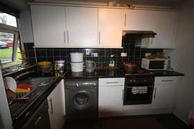 2 Bedroom Flat