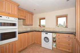 6 Bedroom Detached