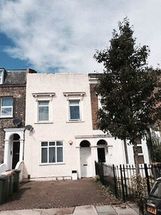 5 Bedroom Flat