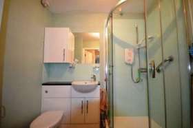 1 Bedroom Retirement...