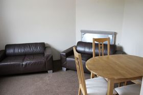 4 Bedroom Semi-Detac...