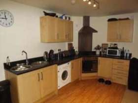 2 Bedroom Flat