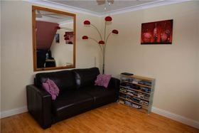 3 Bedroom End of Ter...