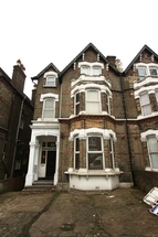 2 Bedroom Flat