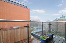 2 Bedroom Flat