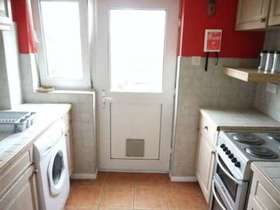 3 Bedroom Semi-Detac...