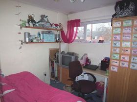 6 Bedroom Terraced