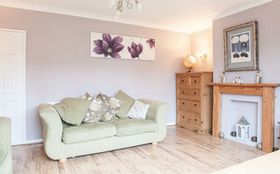 3 Bedroom Semi-Detac...