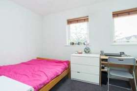 1 Bedroom Flat
