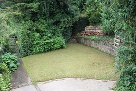 5 Bedroom Detached