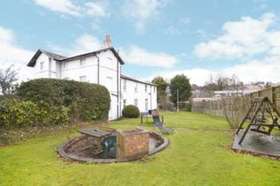 6&nbsp;Bedroom&nbsp;Detached