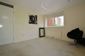 2 Bedroom Flat