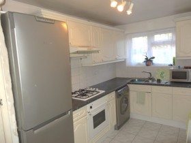2 Bedroom Maisonette