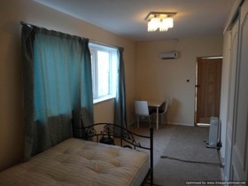 Fairfields Crescent  London, N...