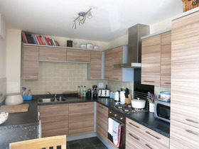 2 Bedroom Flat