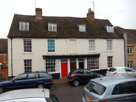 5 Bedroom Semi-Detac...