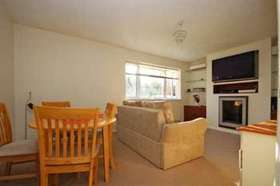 2 Bedroom Flat