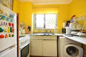 Hind House  New Cross, SE14 5R...