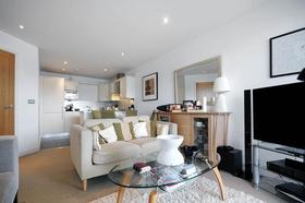 1 Bedroom Flat