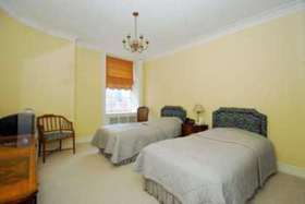 4 Bedroom Apartment