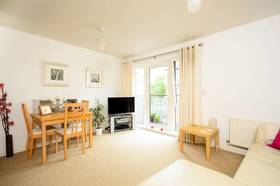 1 Bedroom Flat