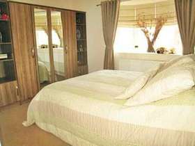 5 Bedroom Semi-Detac...