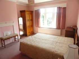 3&nbsp;Bedroom&nbsp;Semi-Detac...