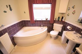 4 Bedroom Semi-Detac...