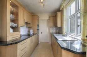 3 Bedroom End of Ter...