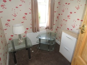 3 Bedroom Semi-Detac...