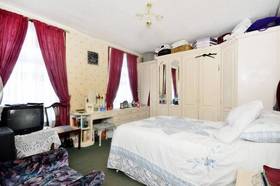 6 Bedroom Detached