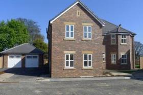5 Bedroom Detached