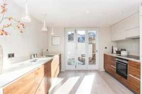 2 Bedroom Flat